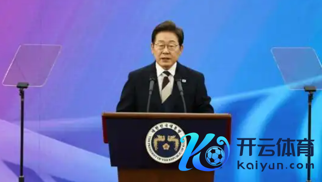 4日，李在明在韩国国会发表赴任演说（起首：新华社图）